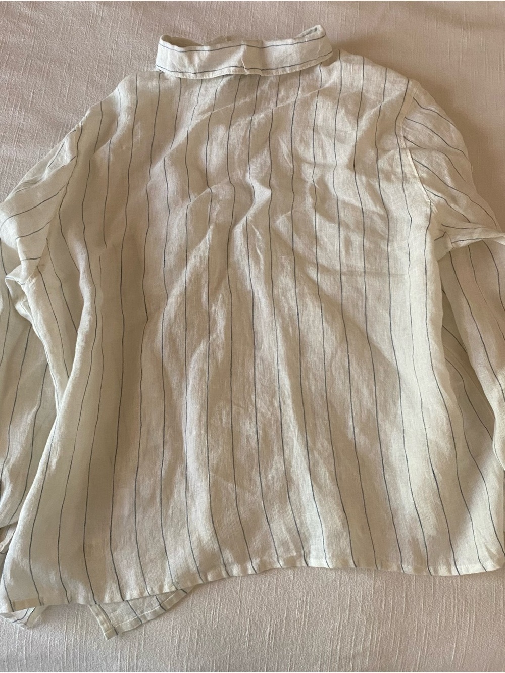 Women’s 100% Linen Button-Up Shirt - Picture 5 of 7